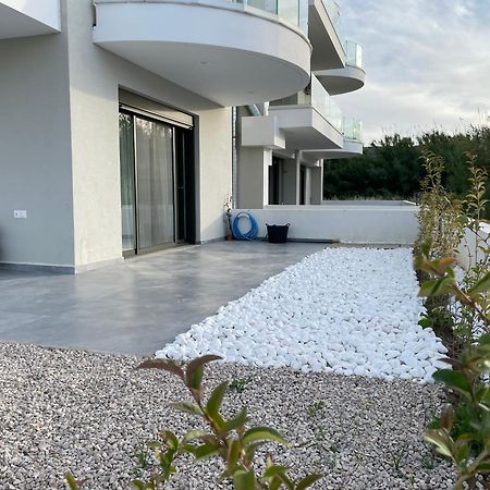 Eugea Apartments Lefkada City ภายนอก รูปภาพ