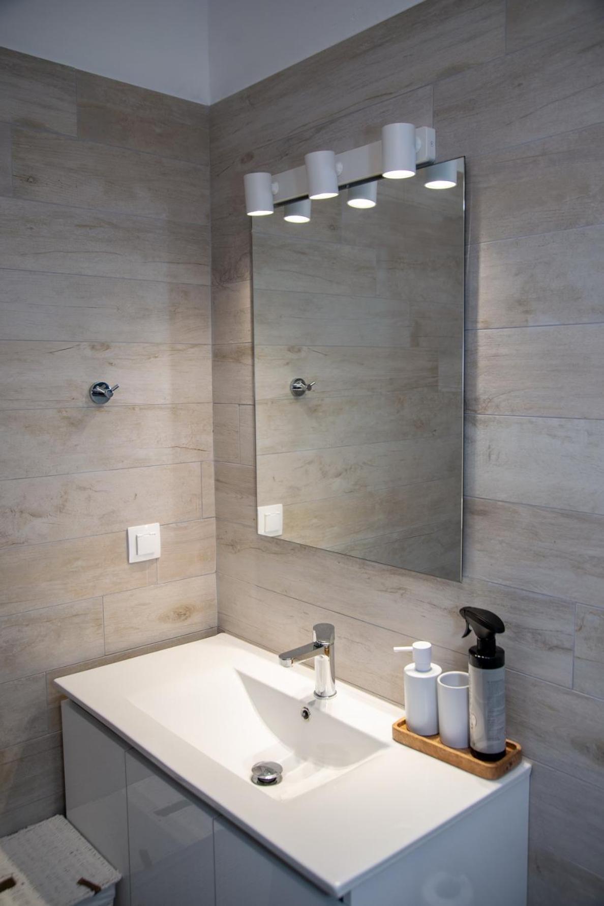 Eugea Apartments Lefkada City ภายนอก รูปภาพ