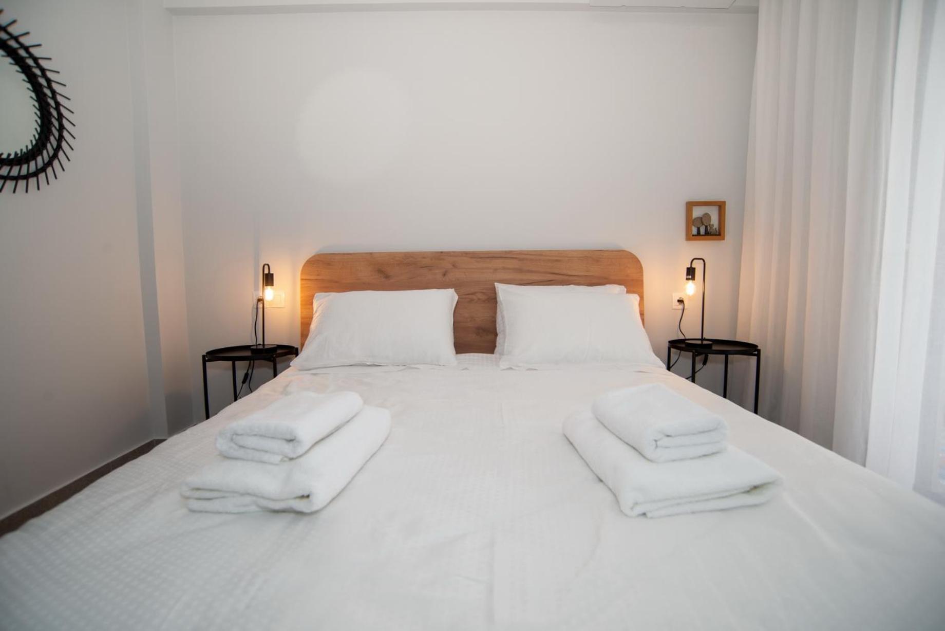 Eugea Apartments Lefkada City ภายนอก รูปภาพ